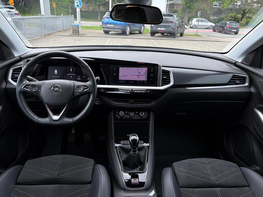 Opel Grandland