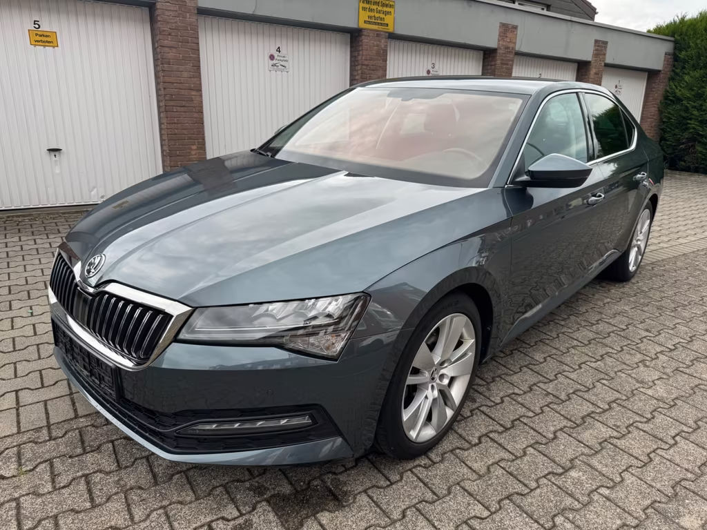 Skoda Superb Ambition