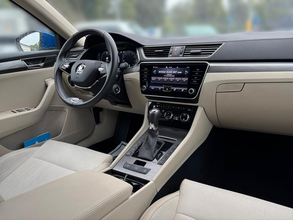 Skoda Superb