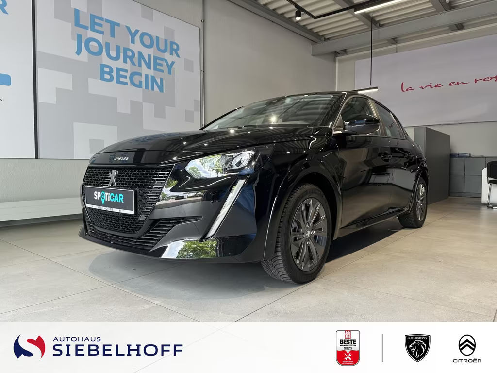 Peugeot e-208
