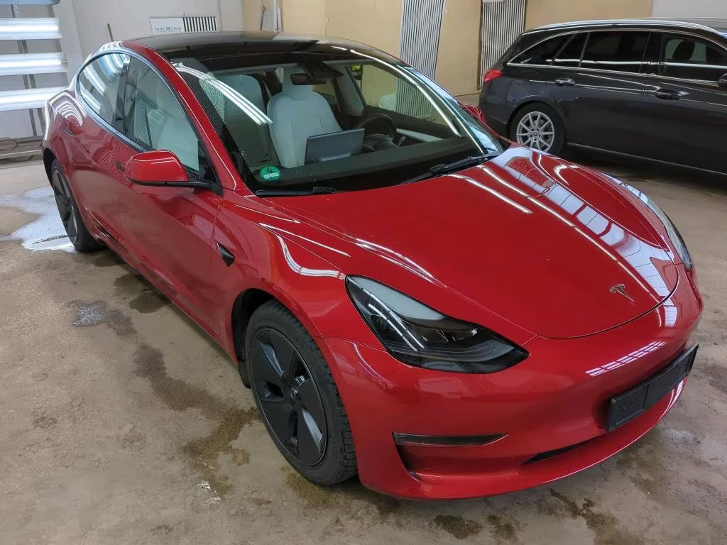 Tesla Model 3 Long Range Dual Motor AWD