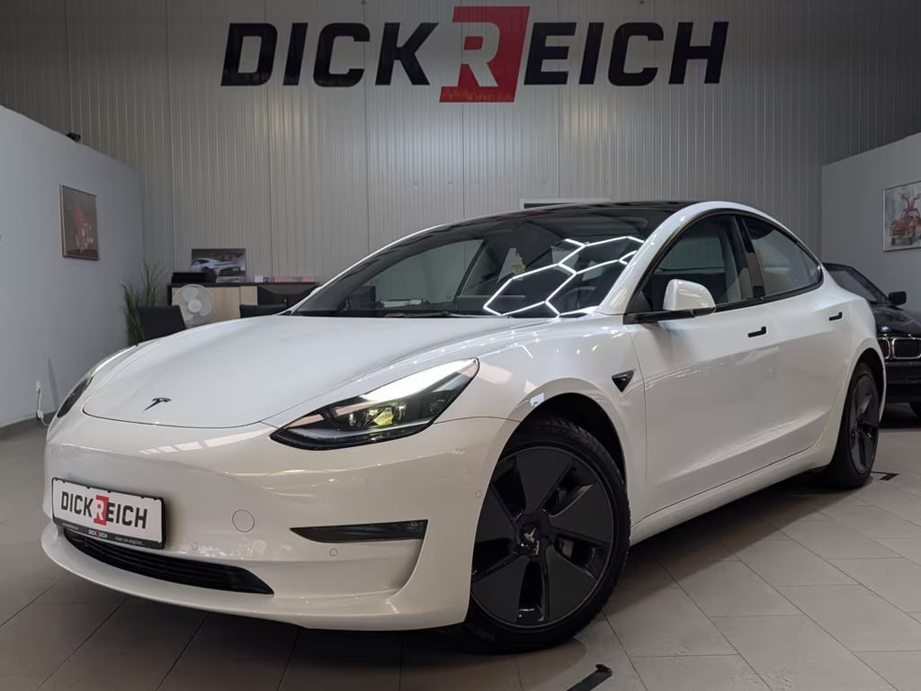 Tesla Model 3 Long Range Dual Motor AWD