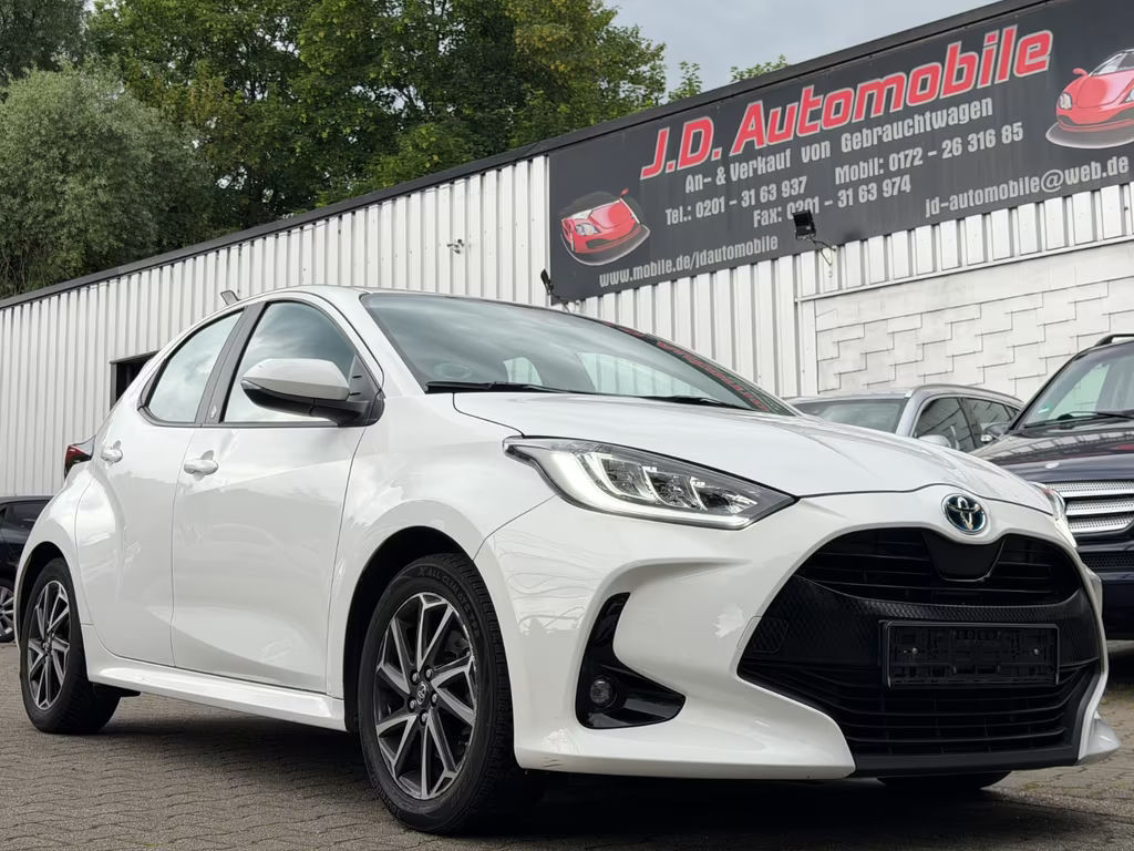 Toyota Yaris Team D Hybride VVT-i