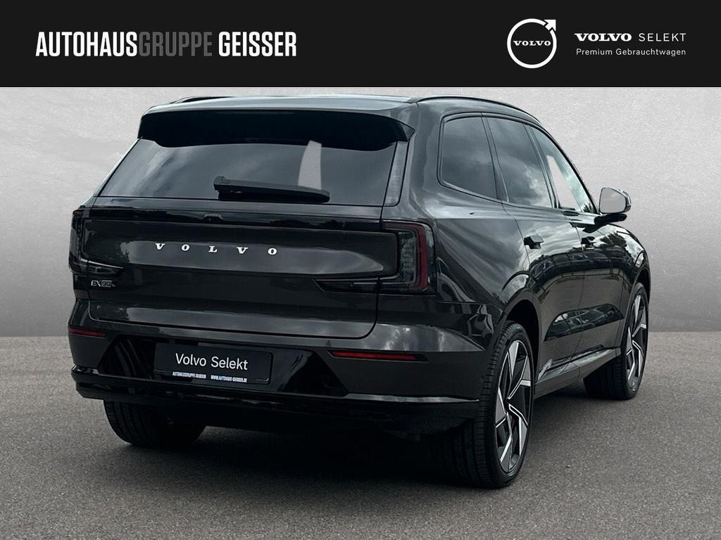 Volvo EX90