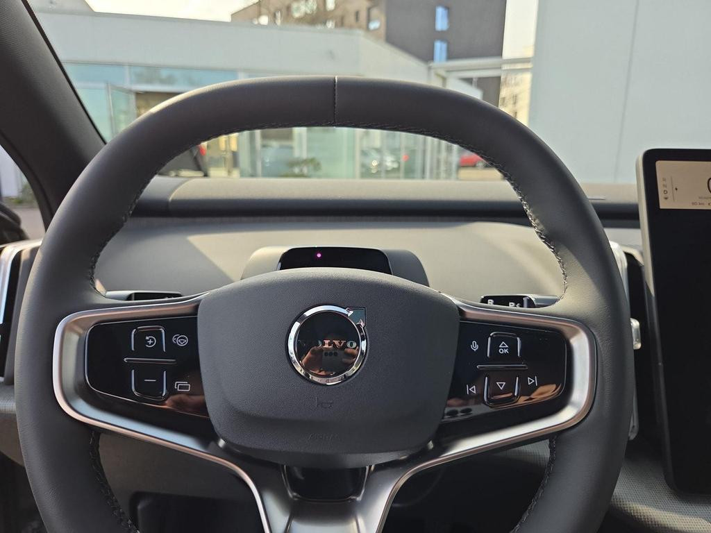 Volvo EX30