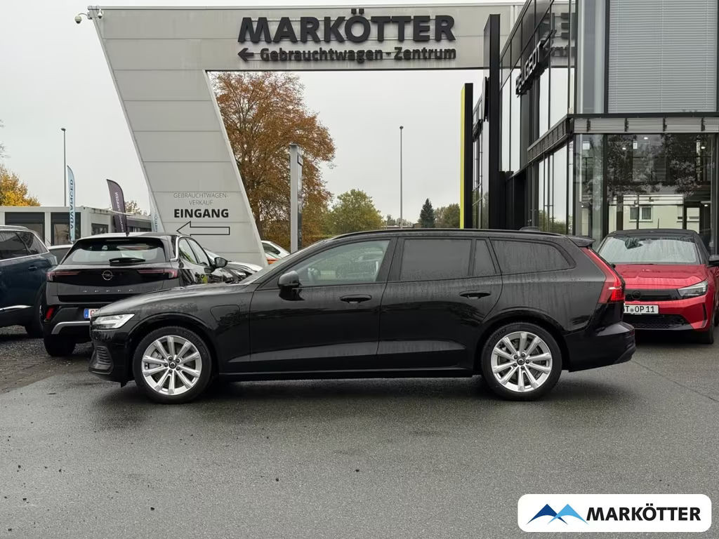 Volvo V60 AWD T6 Hybrid Core