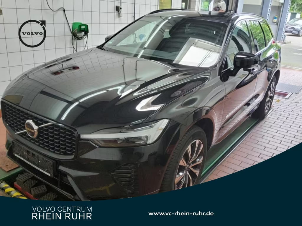 Volvo XC60 AWD Plus Dark