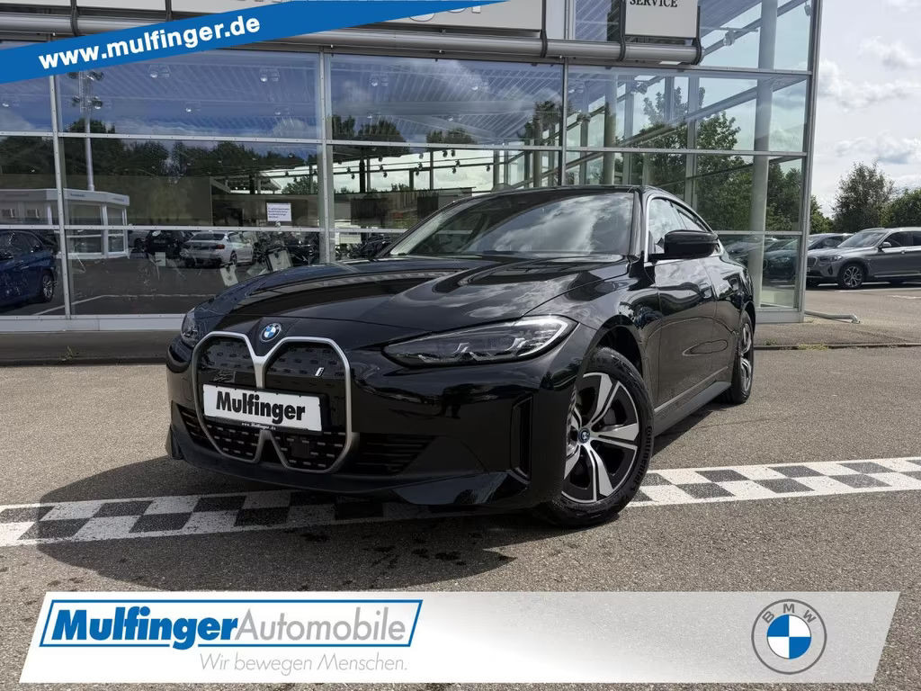 BMW i4 Sedan