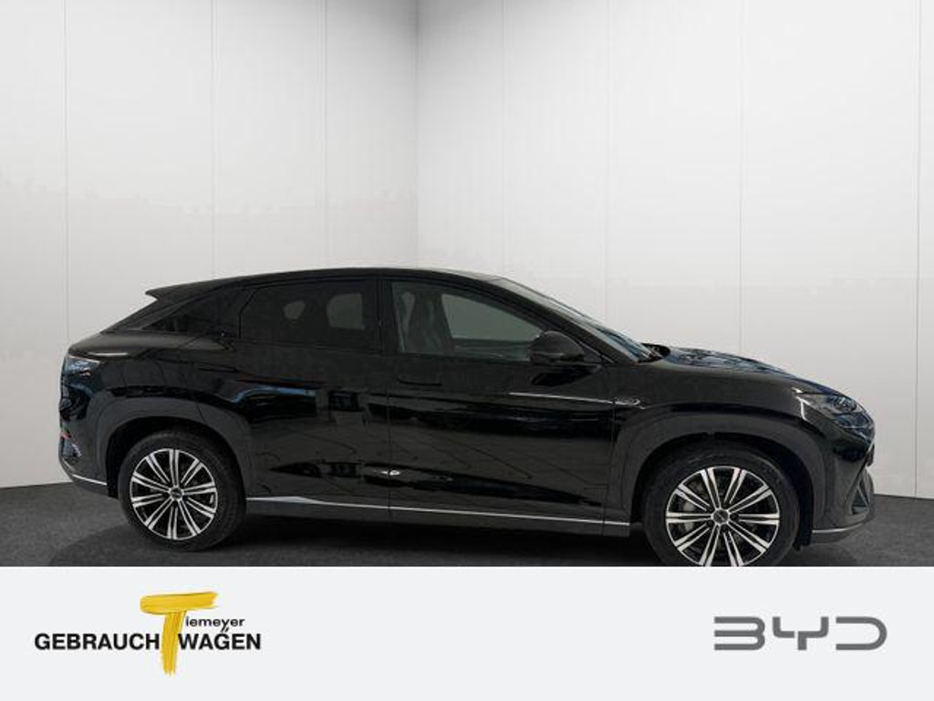 BYD Sealion 7