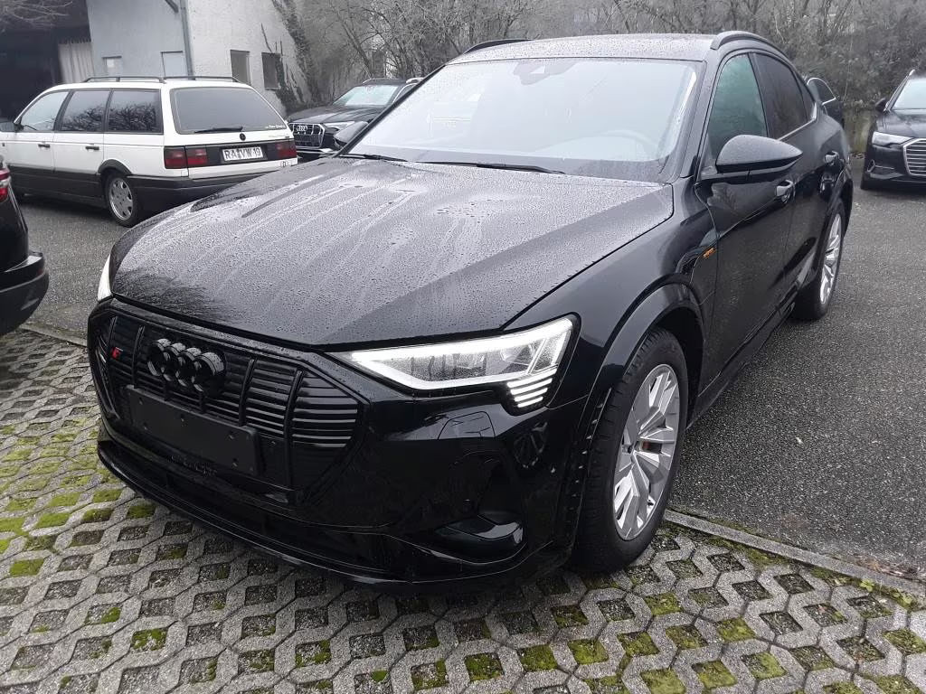 Audi e-tron