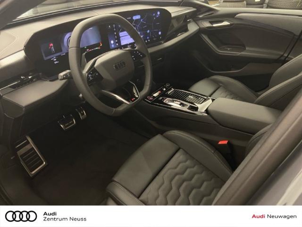 Audi S6 e-tron
