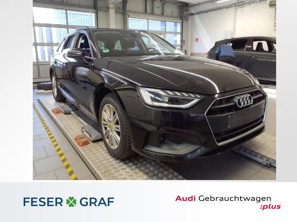 Audi A4 Avant S-Tronic 30 TDI