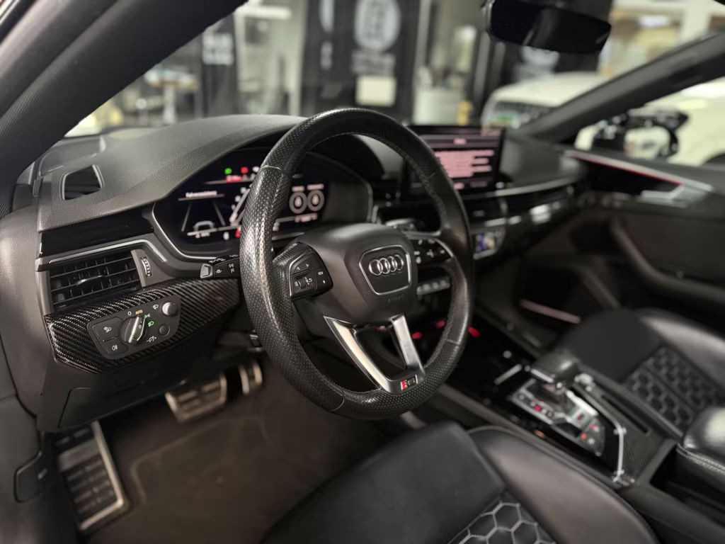 Audi RS5