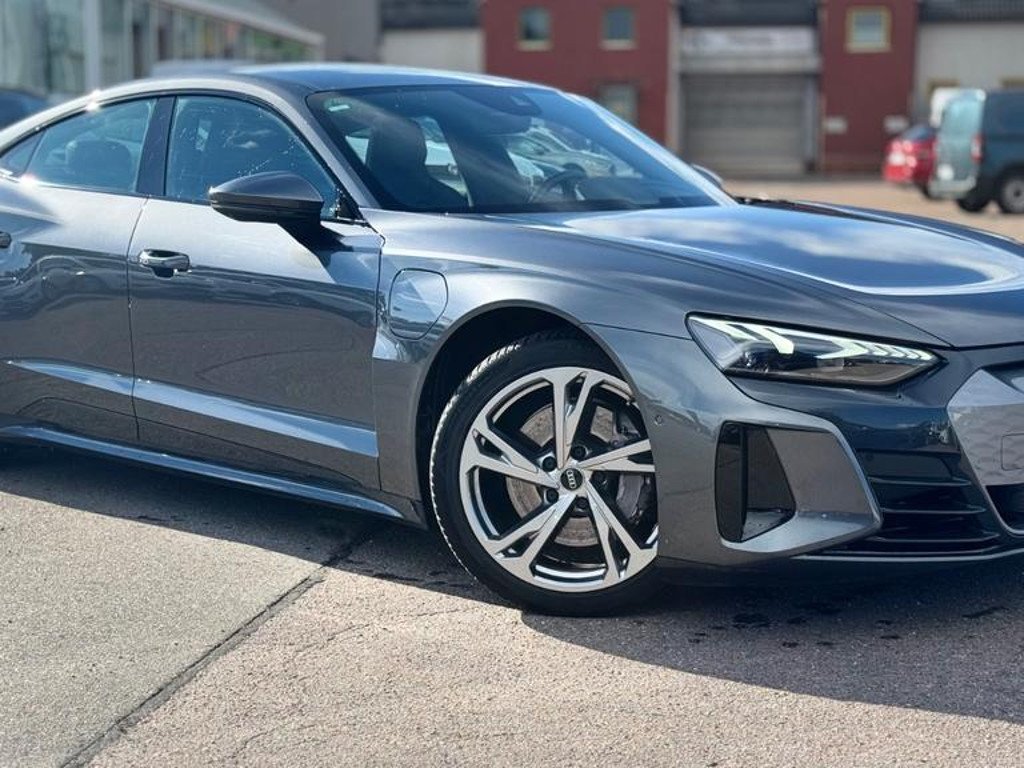 Audi e-tron GT