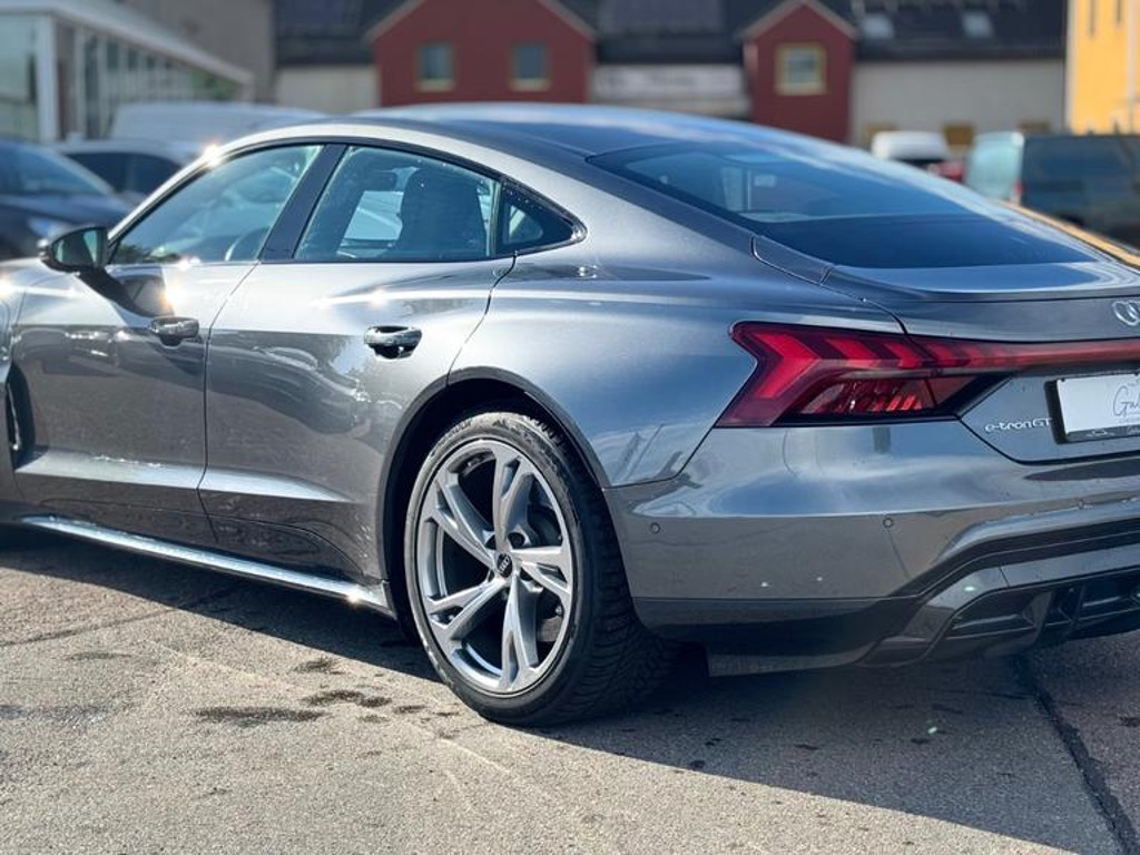Audi e-tron GT