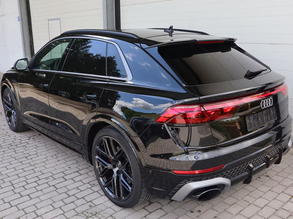 Audi RS Q8