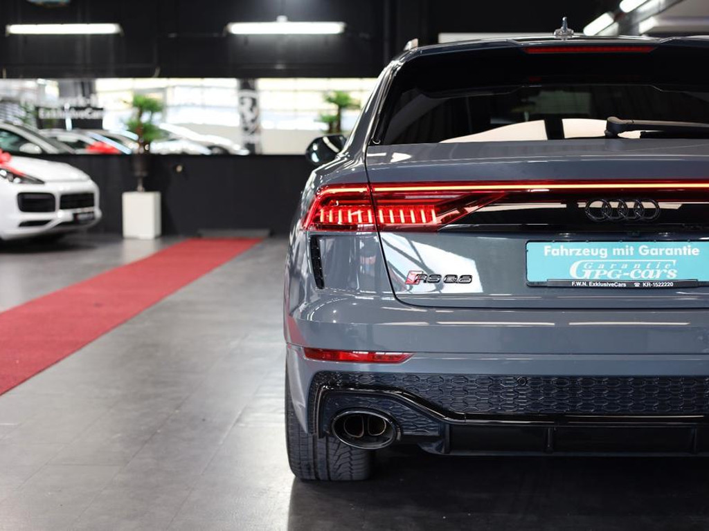 Audi RS Q8