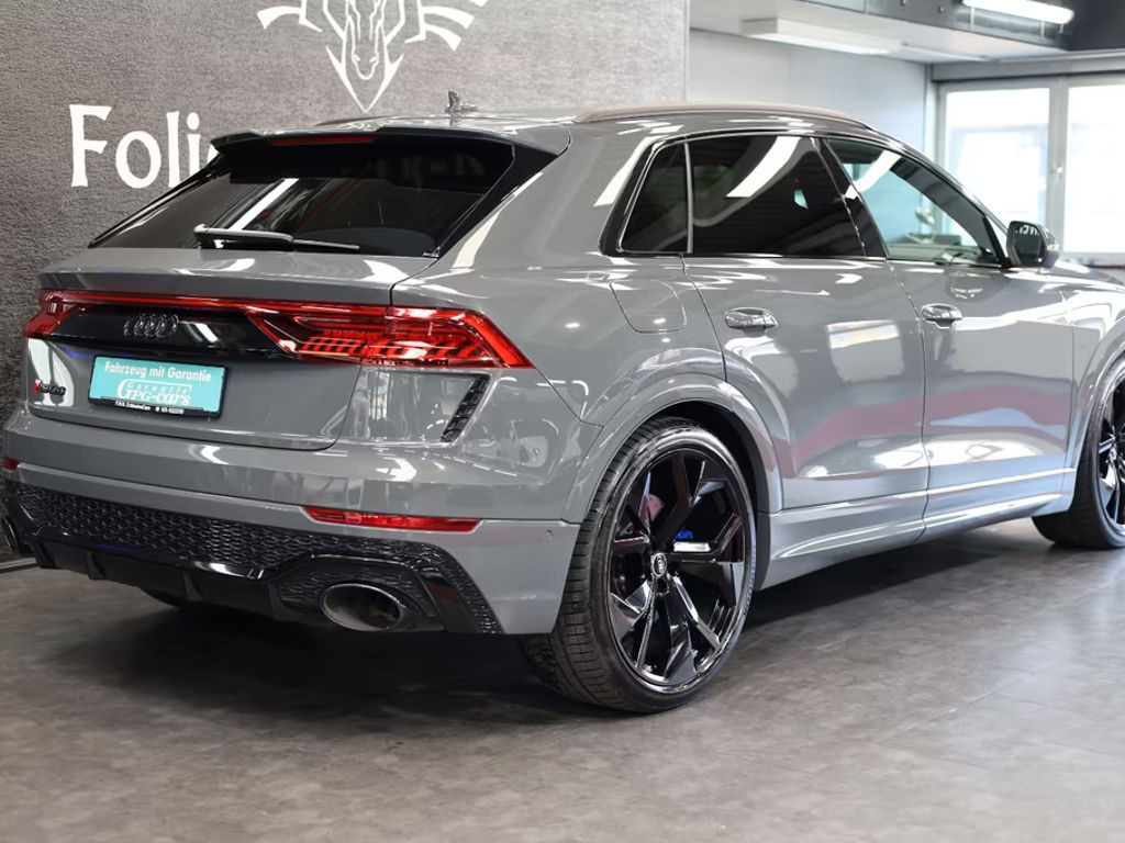 Audi RS Q8