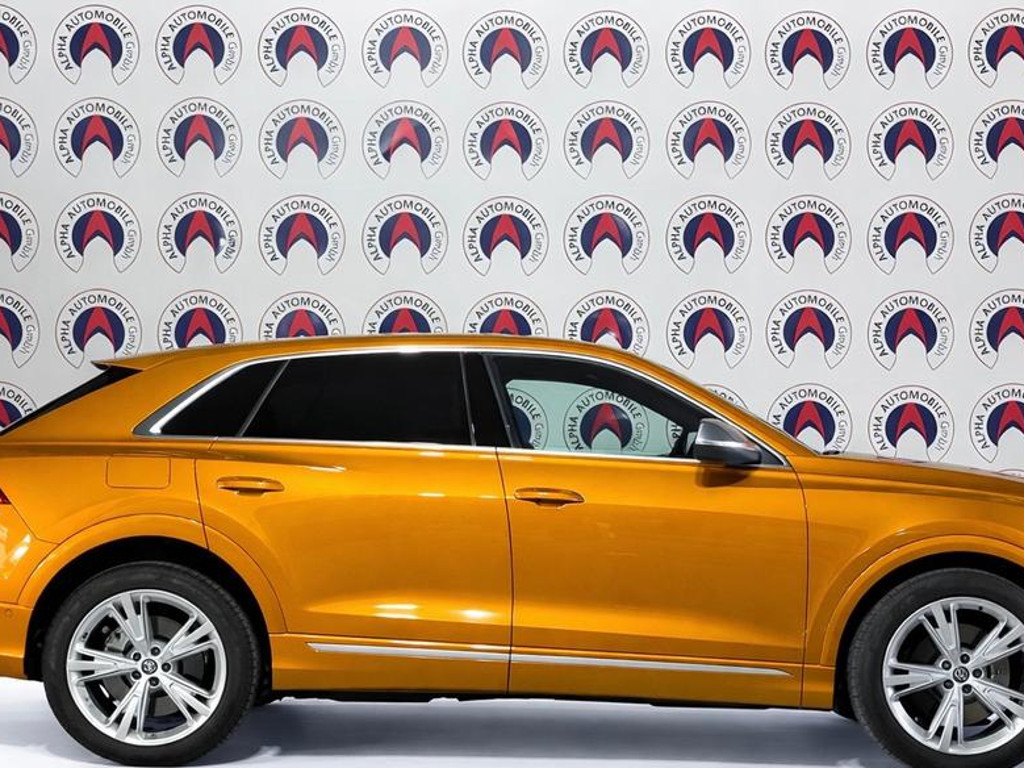 Audi SQ8