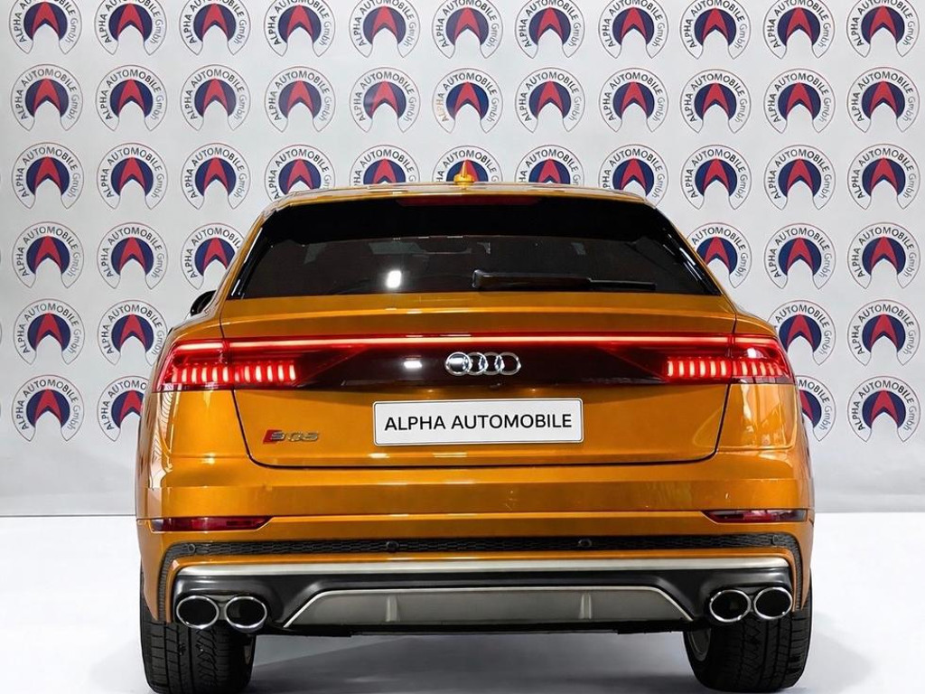 Audi SQ8
