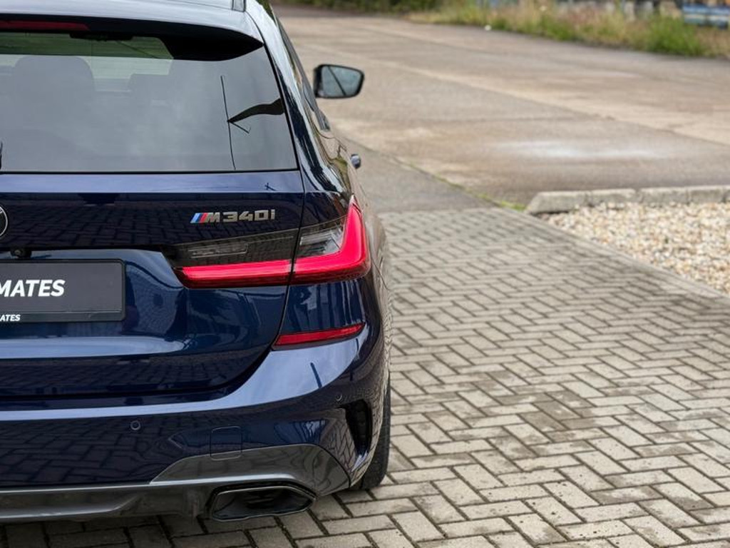 BMW M340