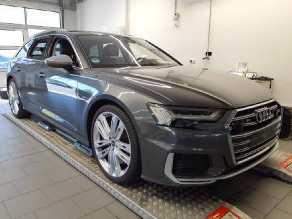 Audi S6