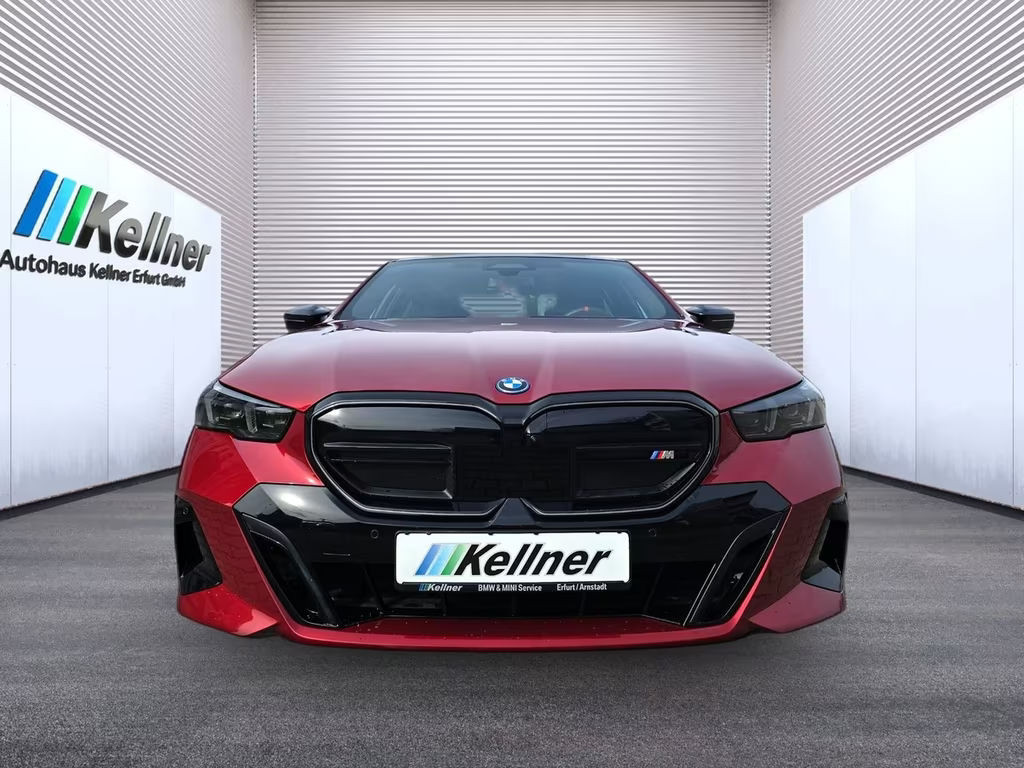 BMW i5