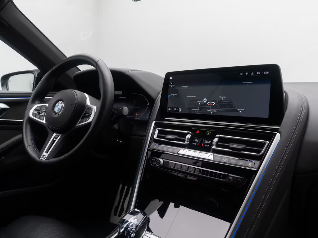 BMW M850