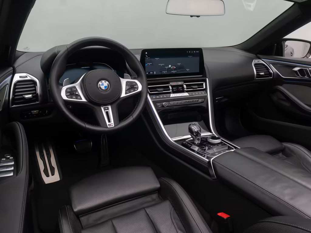 BMW M850