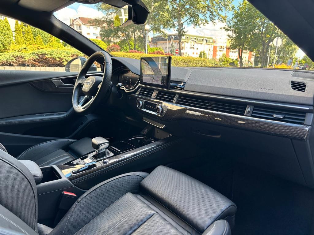 Audi S5