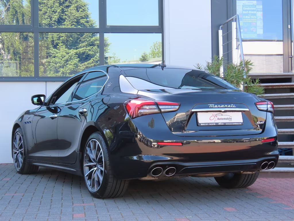 Maserati Ghibli