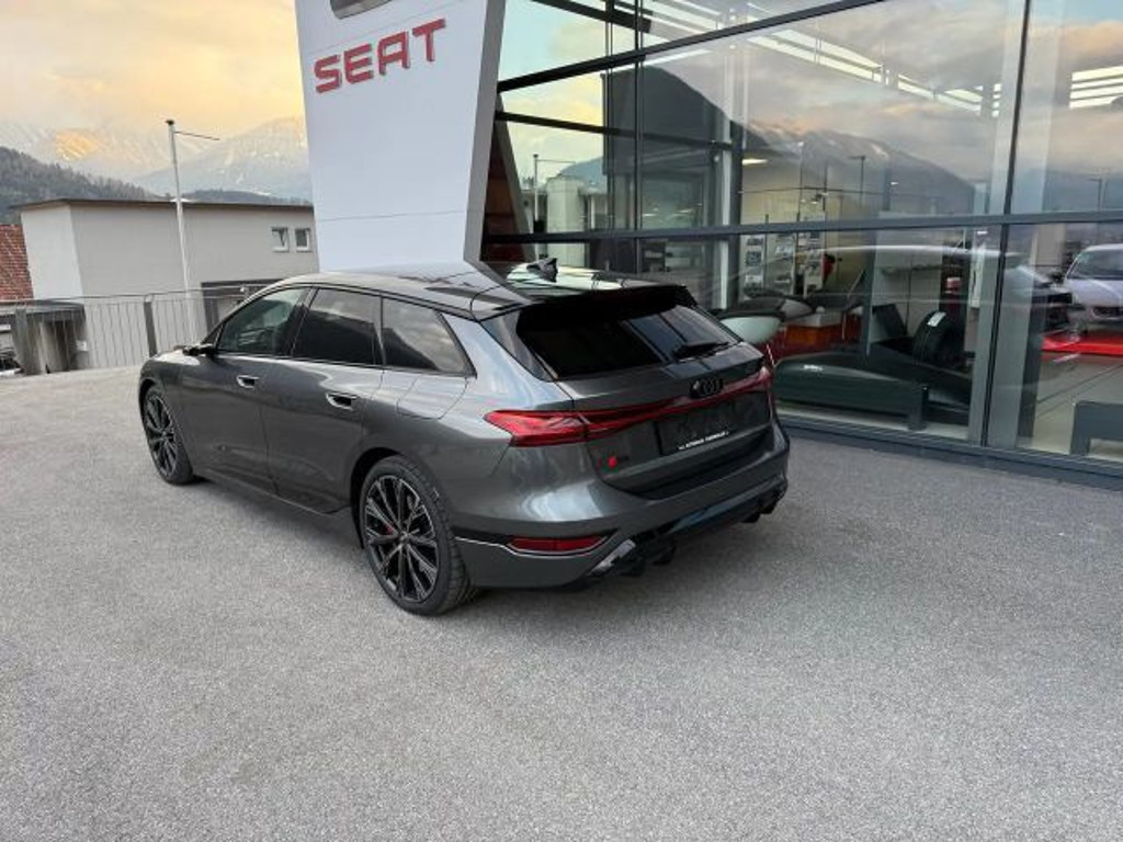 Audi S6 e-tron