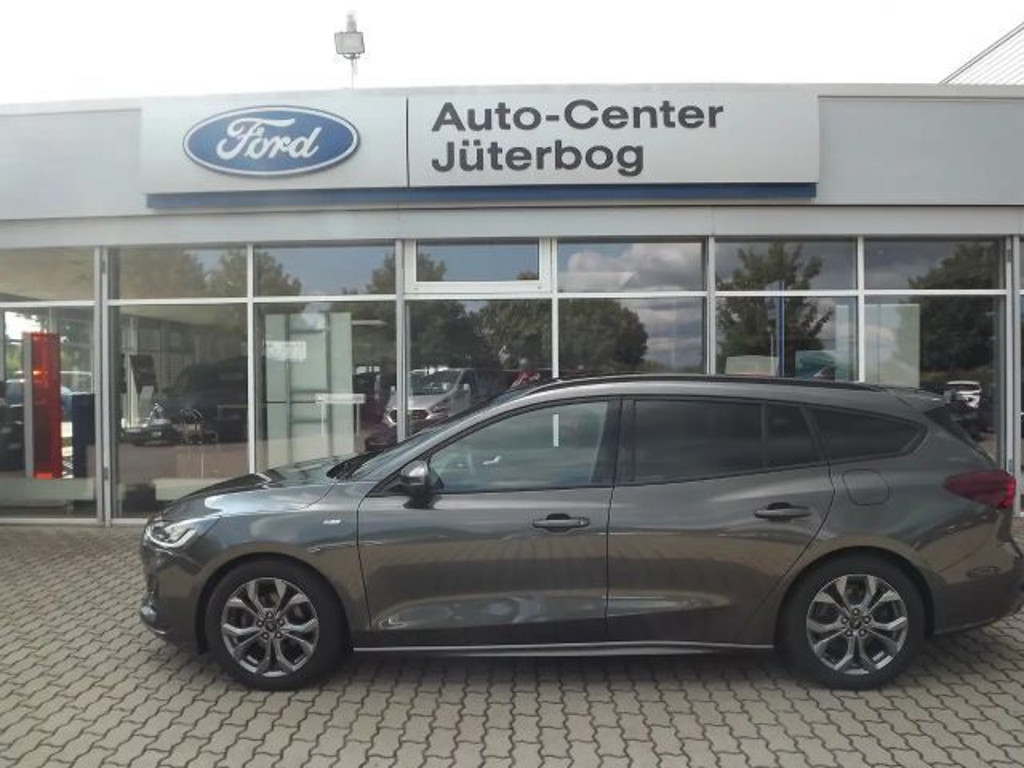 Ford Focus Wagon ST Line