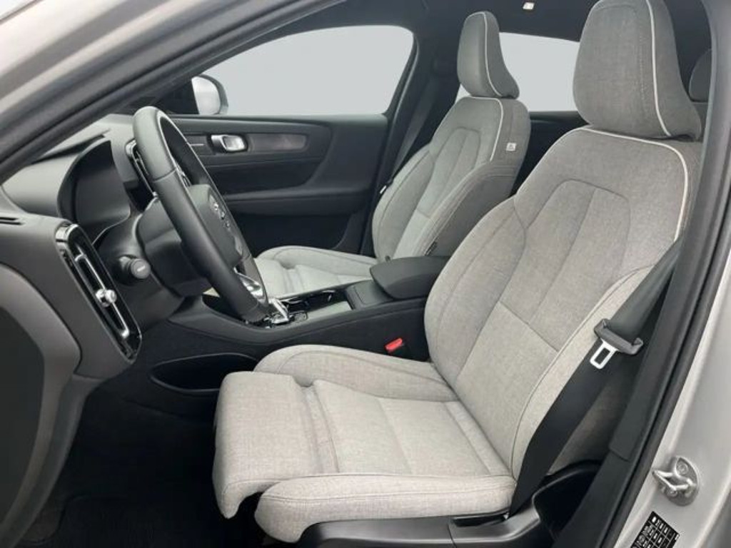 Volvo C40