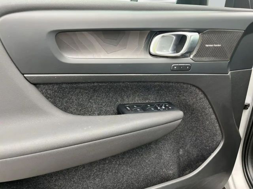 Volvo C40
