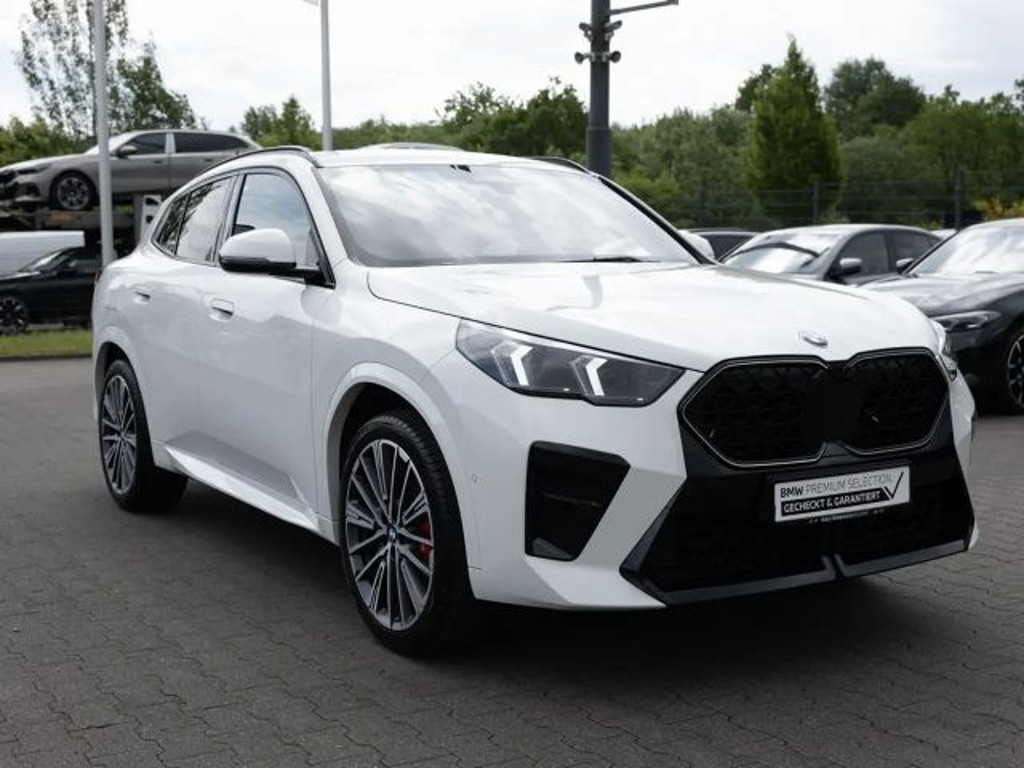 BMW X2