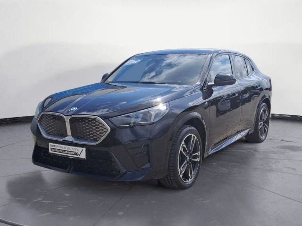 BMW iX2