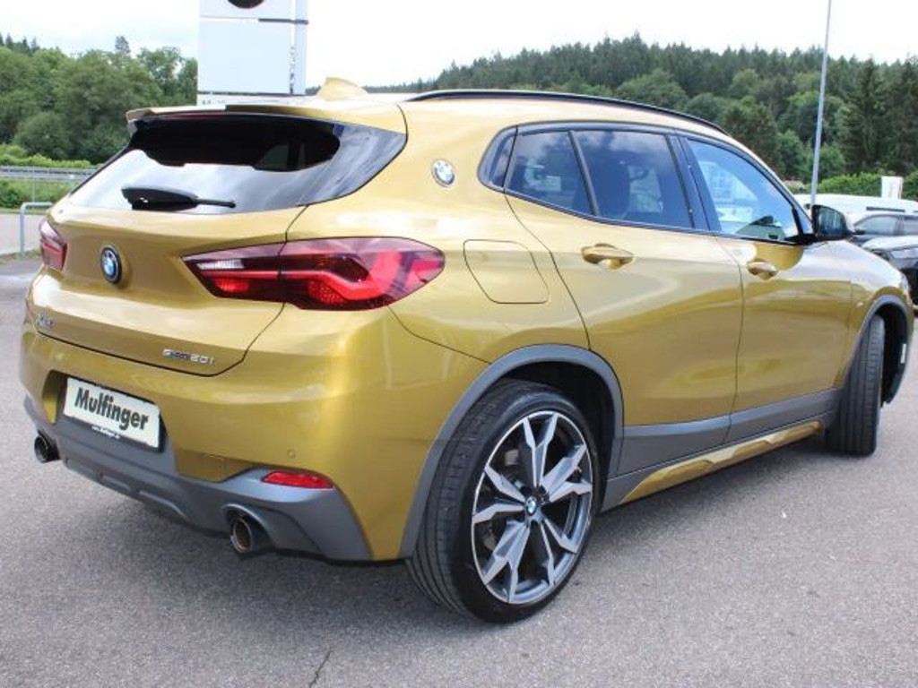 BMW X2