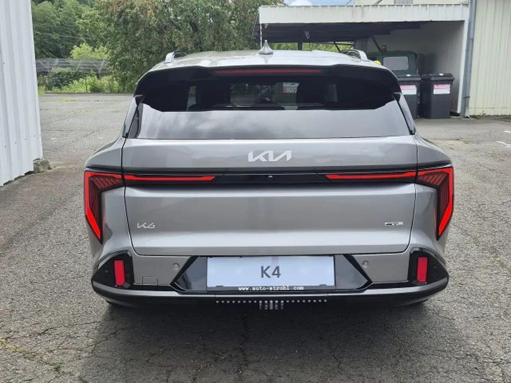 Kia K4