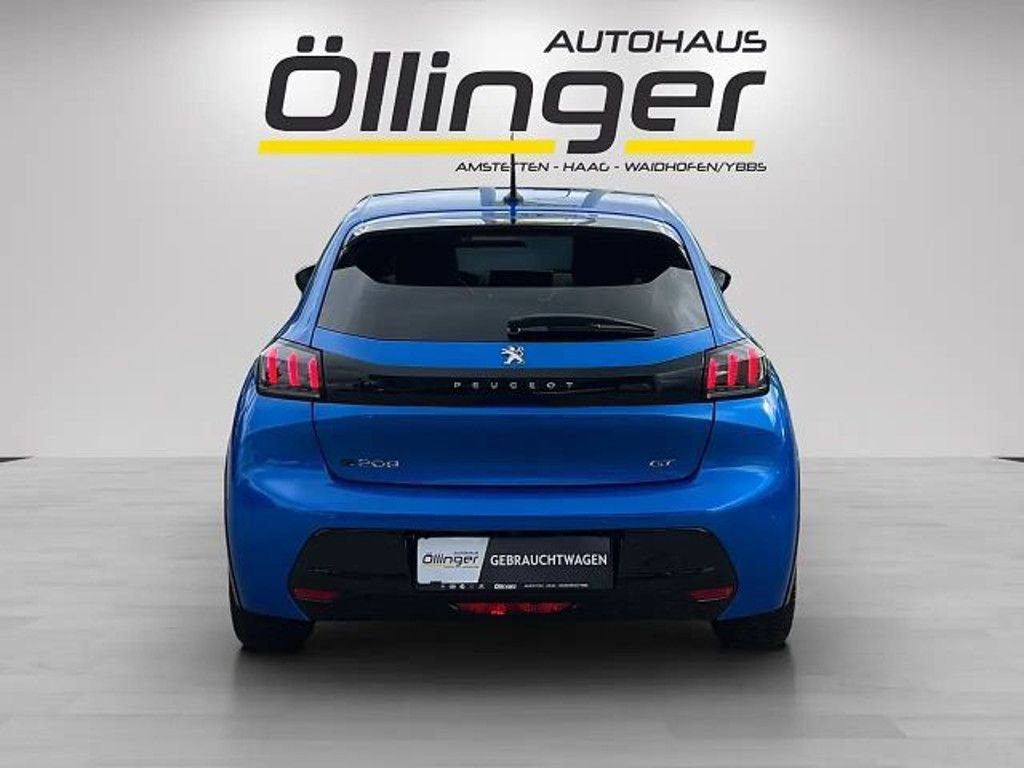 Peugeot e-208