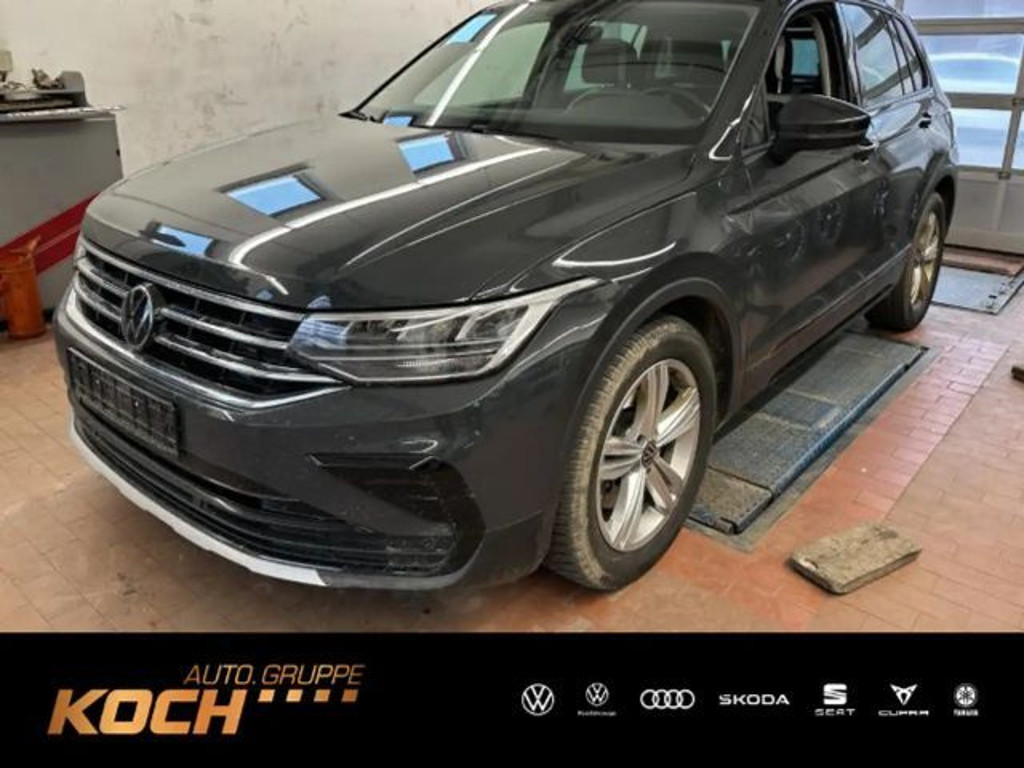 Volkswagen Tiguan Sport 2.0 TSI
