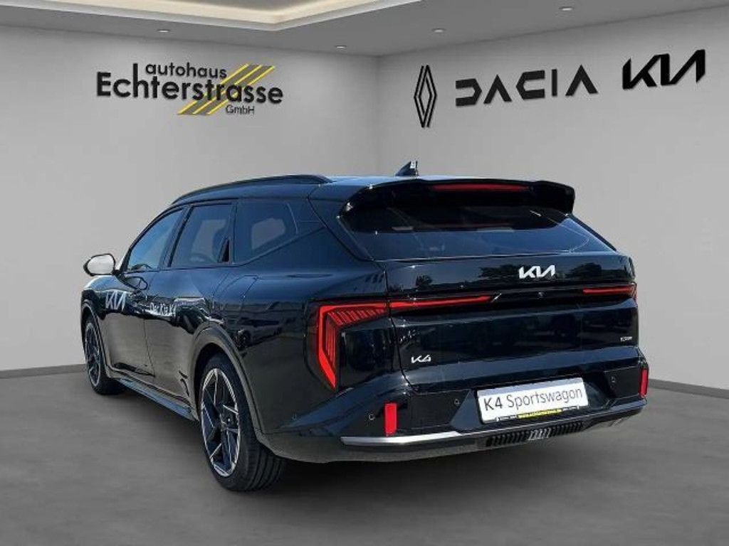 Kia K4