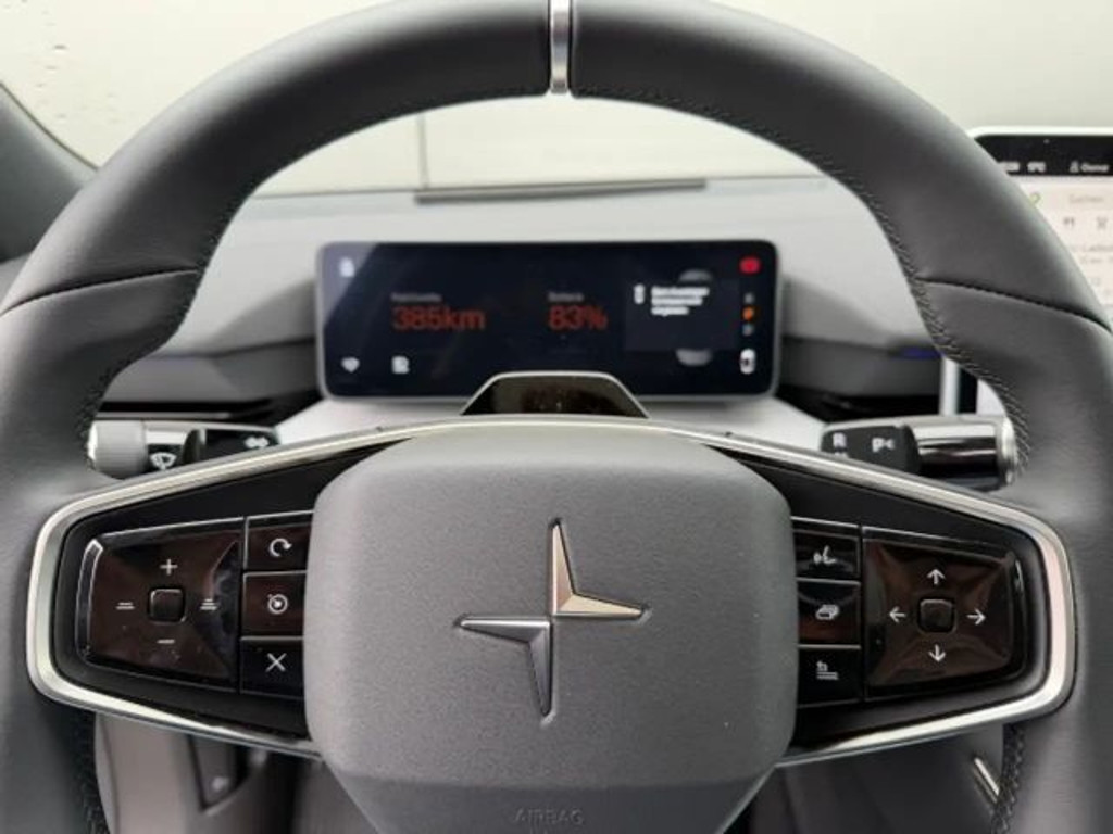 Polestar 4