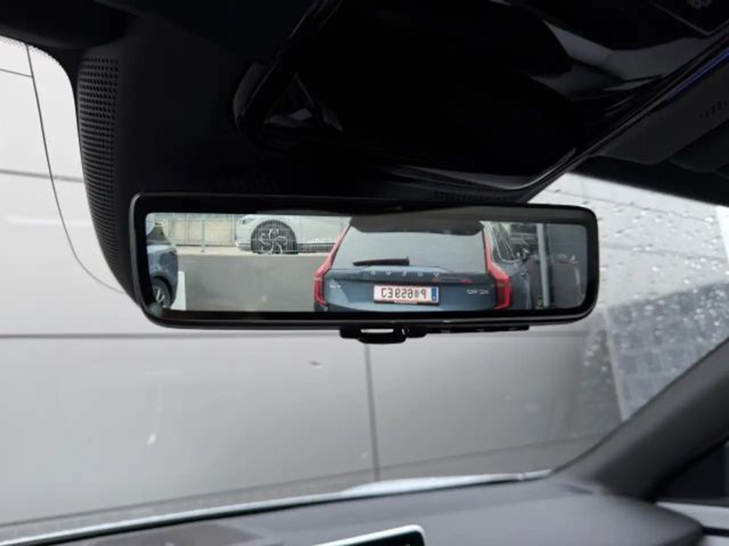 Polestar 4