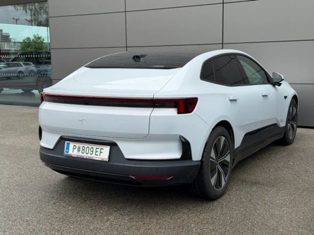 Polestar 4