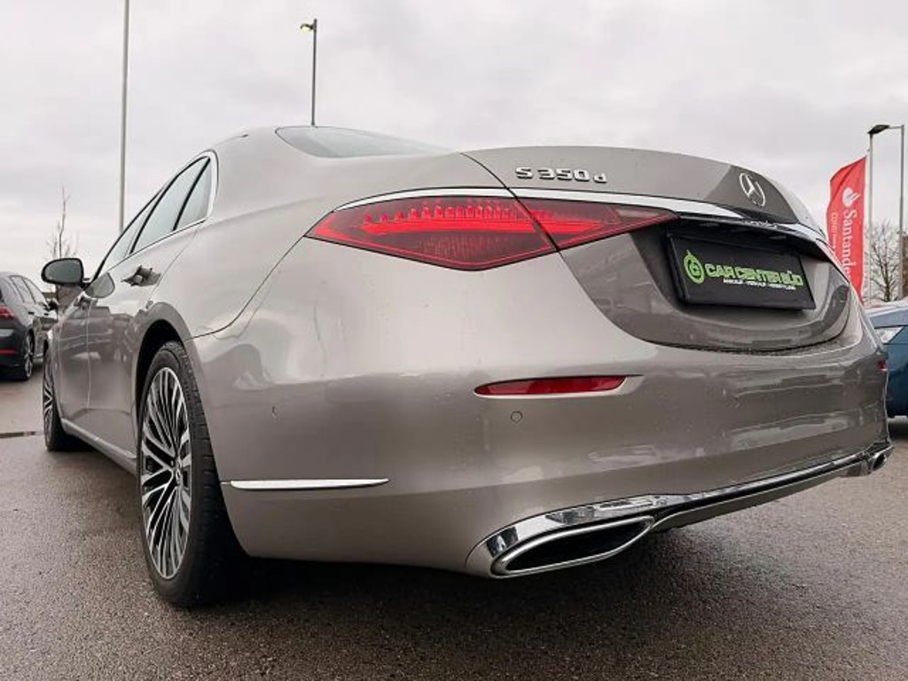 Mercedes-Benz S-Klasse