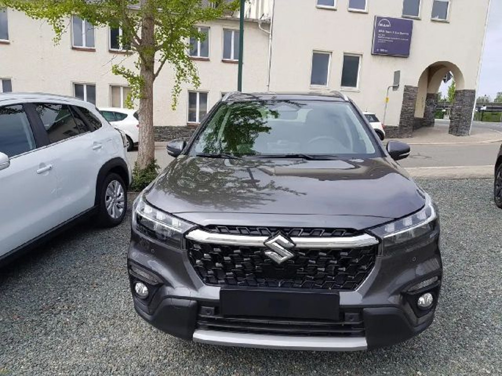 Suzuki S-Cross
