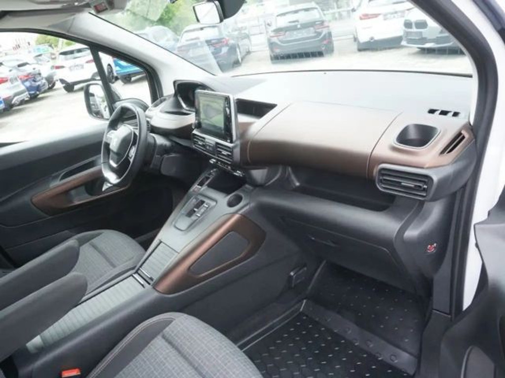Peugeot e-Rifter