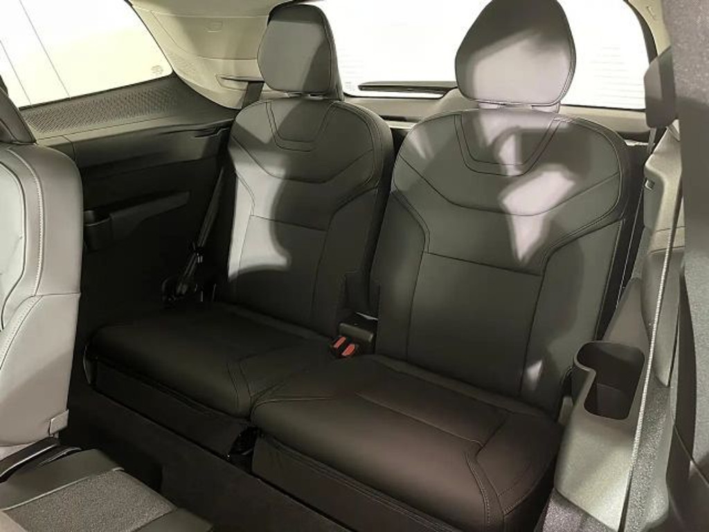 Volvo EX90