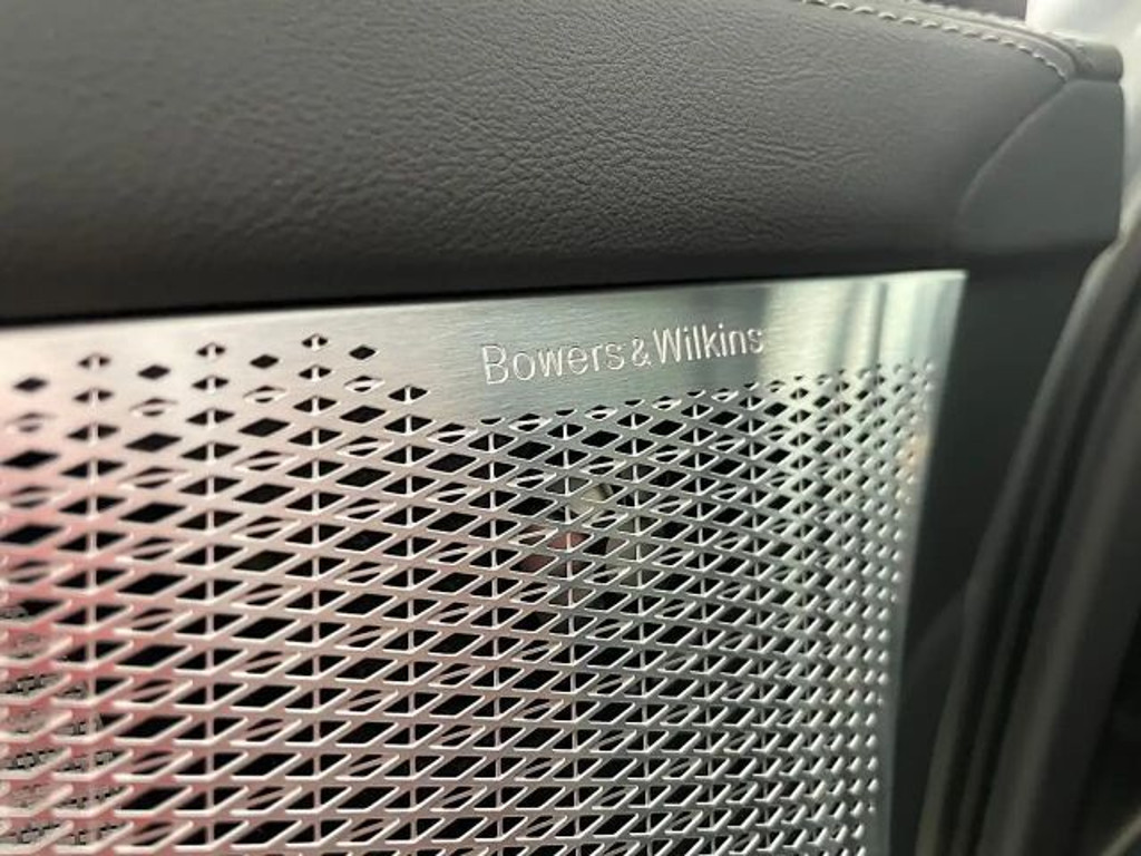 Volvo EX90
